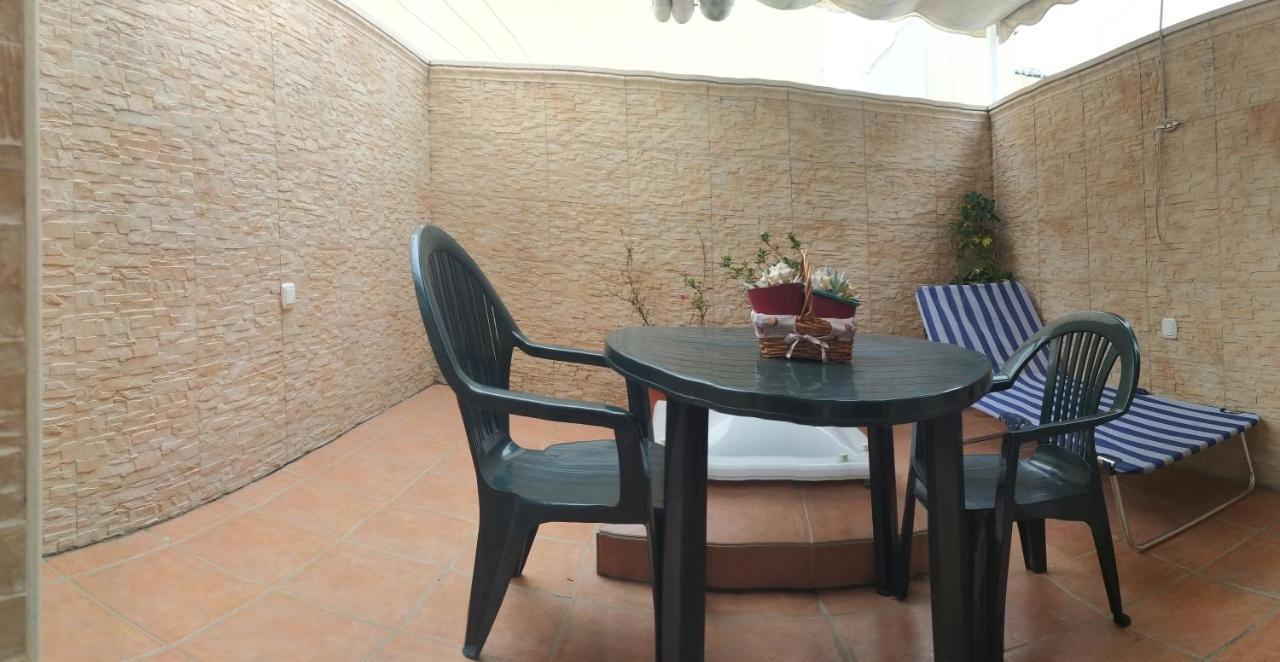 Апартаменти Apartamento Rozamar Торре-дель-Мар Екстер'єр фото